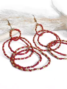 boucles d’oreilles multicercles en perles rouges et dorées LUILA
