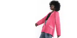 Blazer rose métallisé en Fasodanfani - LUILA