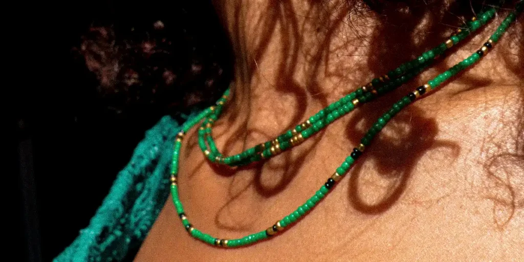 Idées cadeaux artisanaux - Bijoux à offrir